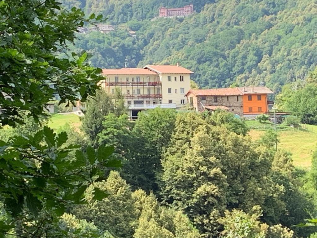 B&B Prato Solaro Taceno Eksteriør bilde